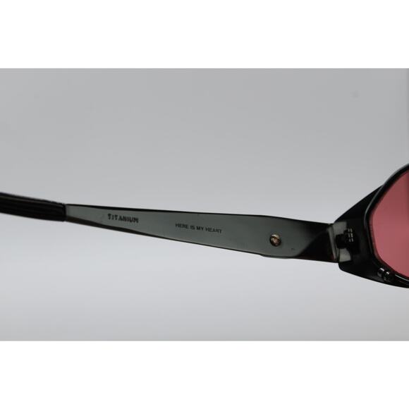 Kielstein-Cord Here is my Heart Titanium Deep Red Sunglasses - Picture 5 of 5